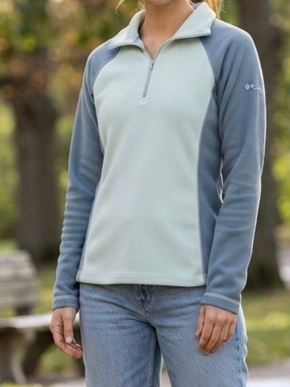 Columbia • Women’s Two-Tone Slate Blue and Mint Half-Zip Pullover Size M